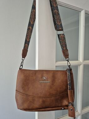 Vintage-Style Crossbody Bag with Bohemian Painted Straps Peacock Feathers